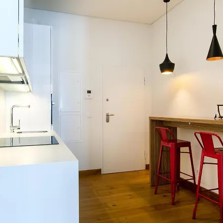 Chiado Stylish Bright With Ac