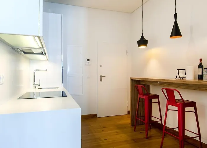 Chiado Stylish Bright With Ac