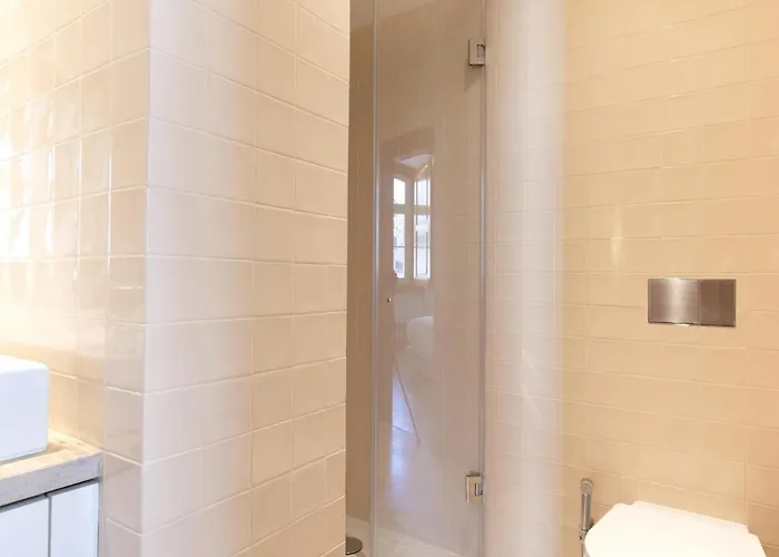 Appartement Chiado Stylish Bright With Ac Lissabon