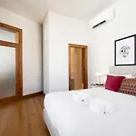 Apartment Chiado Stylish Bright With Ac Lisbon