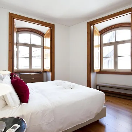 아파트 Chiado Stylish Bright With Ac