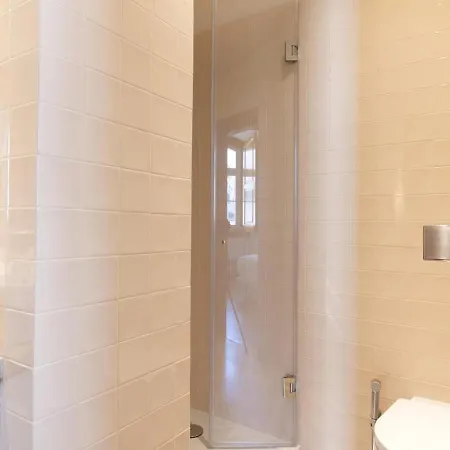 Apartment Chiado Stylish Bright With Ac Lissabon
